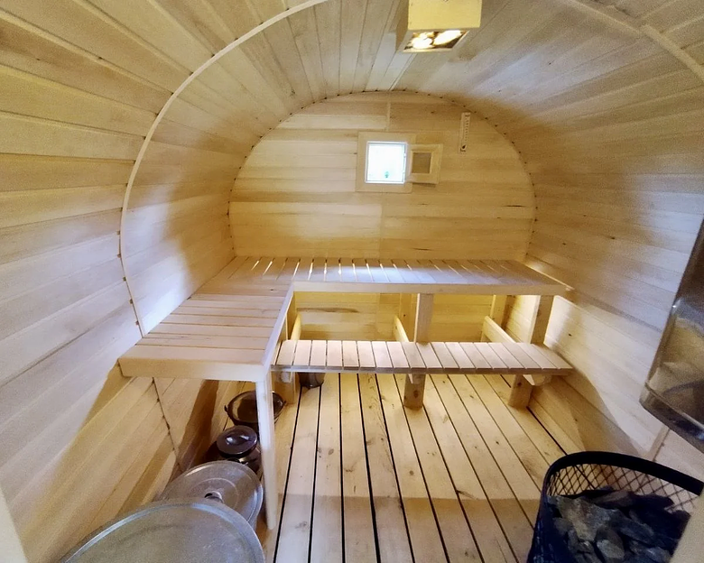 Изготовление и установка углового полка в бане фото 2