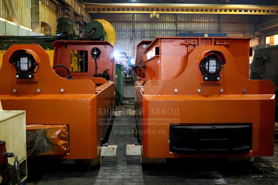 Шахтный аккумуляторный электровоз В8-550У5 фото 4