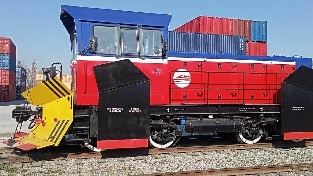 Тепловоз ТГМ 40С снегоочиститель фото 2