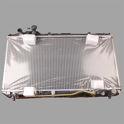 Радиатор охлаждения двигателя   SM-16400-7A120   16400-7A120/7A110   3SFE SXA10   SUMOMOTO фото 1