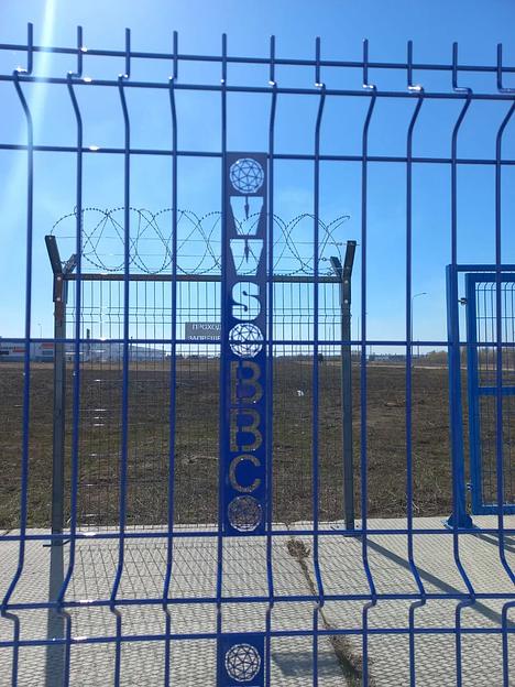 3D забор класс прочности MINIMUM выс 1530мм шир 2530мм ячейка 60х200мм Ø3мм опт фото 1