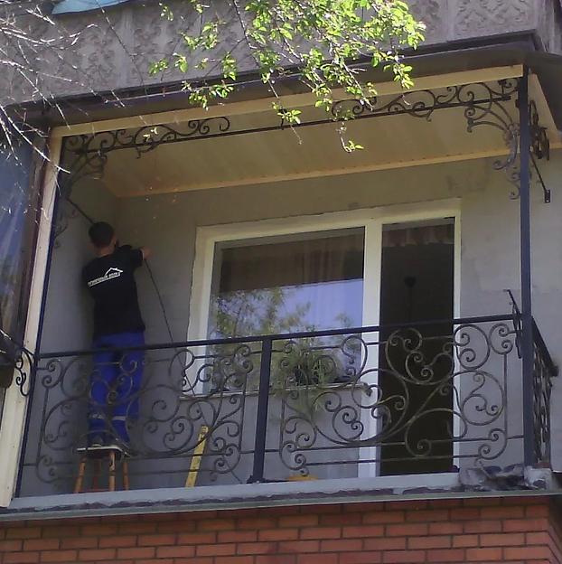Ограждение для балкона кованое под заказ фото 1