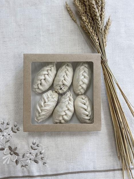 Пирожок сладкий с яблоком и корицей Пекарня Ахмадуллиных, 120 г фото 1