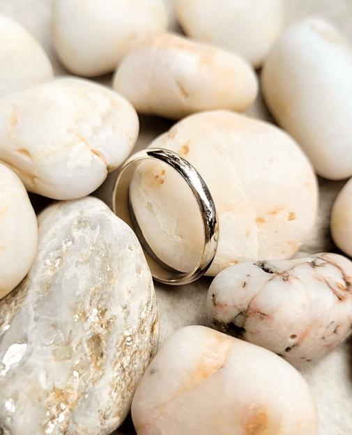 Ювелирное серебряное обручальное кольцо 925 фото 3