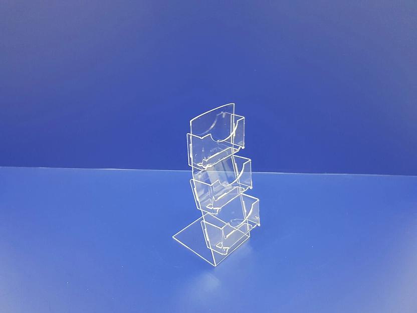 Визитница из акрила настольная (3 секции) фото 1