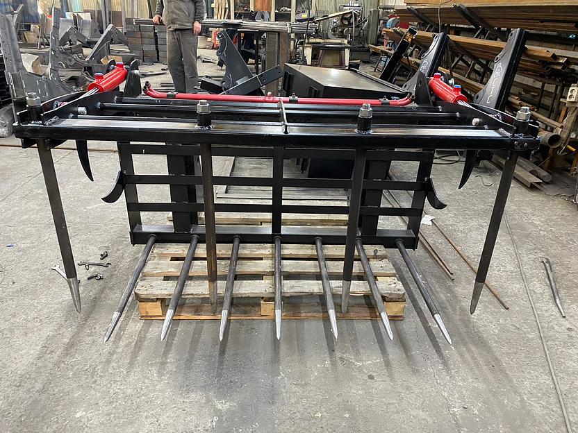 Вилы для сена с г/ц опт фото 2