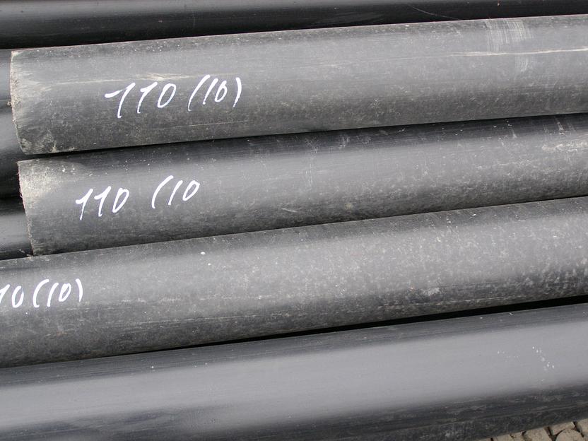 Труба ПНД 110x10 мм техническая фото 3