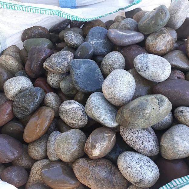 Галька камень речной Цветной /тн (40-70 мм) фото 1