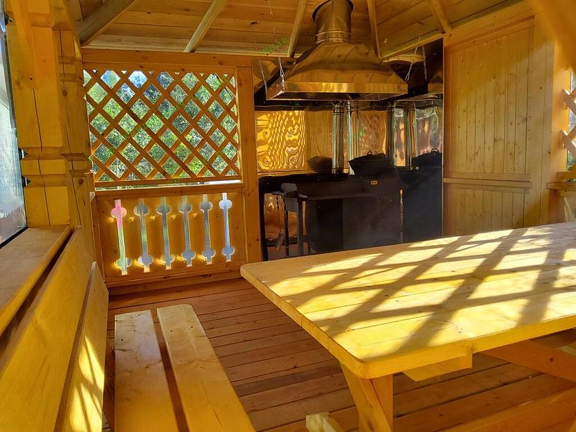 Беседка «Скандинавия» 3х4 метра + казан-мангал + мягкие окна фото 2