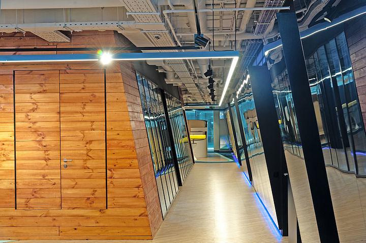 Стационарная перегородка NAYADA-Regina Line из ценных пород дерева под заказ фото 6