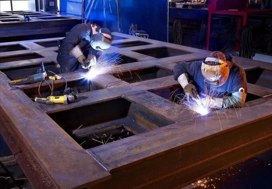 Услуга по подбору сварщиков для организаций фото 10