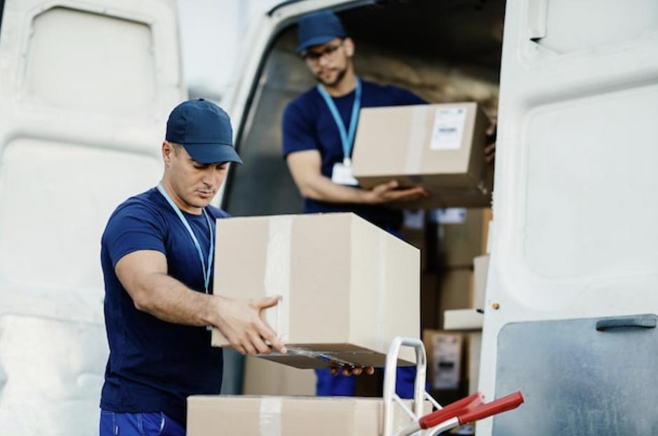 Услуга разгрузок-погрузочных работ фото 1