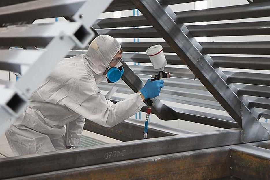 Услуги по антикоррозийной защите металлических конструкций в г. Пермь фото 1