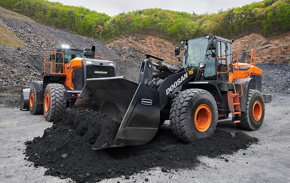 DL Колесный погрузчик DL420A-7M фото 1