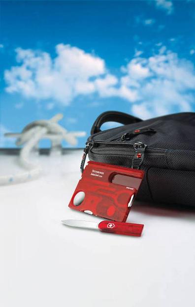 Швейцарская карта Victorinox SwissCard Lite (0.7300.T) красный полупрозрачный коробка подарочная фото 4