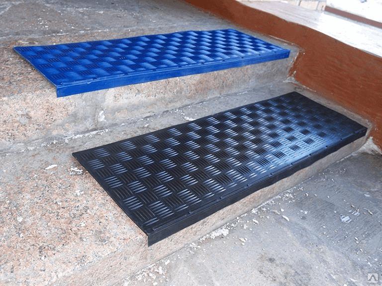 Проступь противоскользящая резиновая накладная 900х300х30 мм. опт фото 1