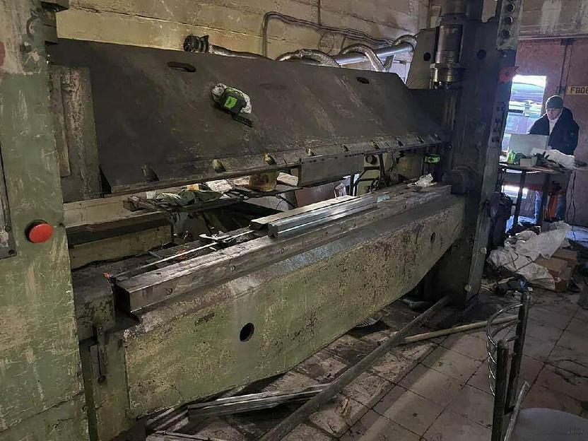 Листогибочная машина ИВ2144 фото 5