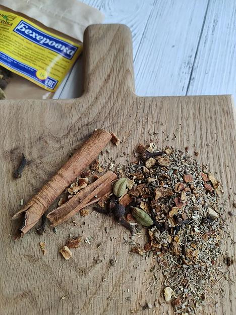 Набор трав и специй для настаивания Своя Настойка «Бехеровка» 12 г ОПТ фото 7