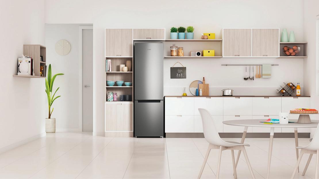 Холодильник Indesit ITS 4200 NG 2-хкамерн. темно-серый фото 5