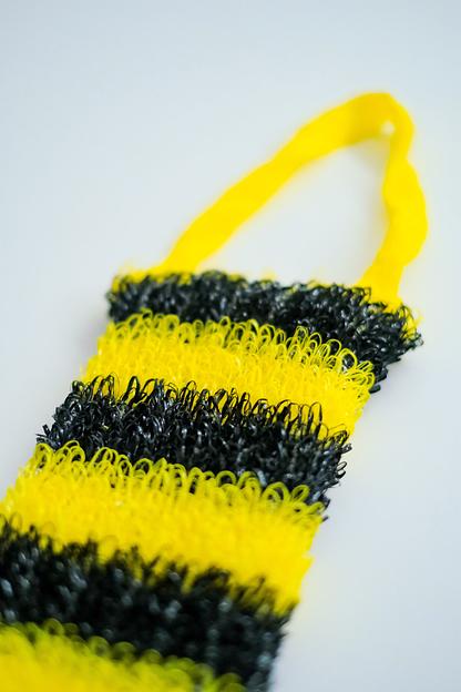 Мочалка вязаная из полипропиленовой нити (110 текс) «Весёлый шмель» 42х14 см, махра 15 мм ОПТ фото 2