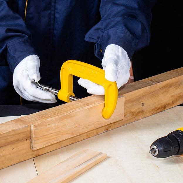 Струбцина G-образная усиленная Deli DL-G204 высота зажима 100мм, глубина зажима 50мм фото 3