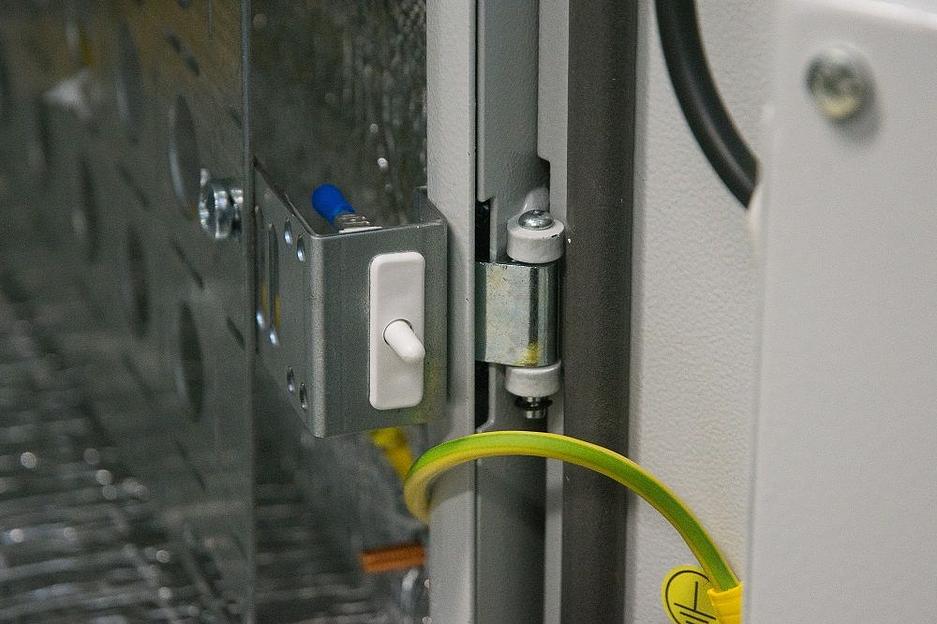 ЦМО Шкаф уличный всепогодный настенный укомплектованный 15U (Ш600 х Г500), комплектация T1-IP54 (ШТВ-Н-15.6.5-4ААА-Т1) фото 9