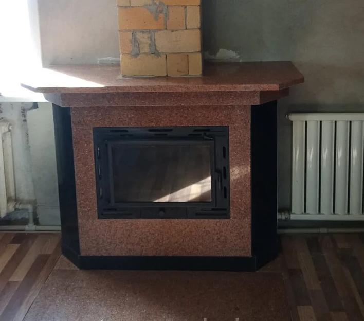 Камин гранитный под заказ фото 1