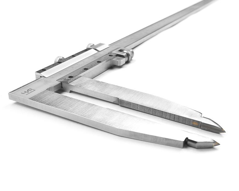 Штангенциркуль разметочный ШЦРТ III- 500 -0,05 твердосплавными губками с поверкой фото 3