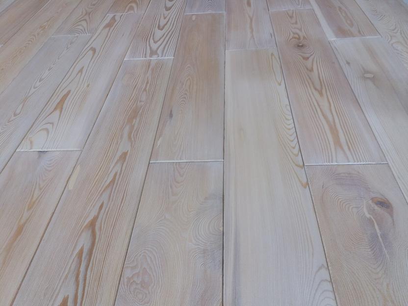 Выбеленная, массивная доска, лиственница, 15 мм, селект, масло, 1.97 м2 фото 1