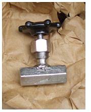 Клапаны запорные (вентили) игольчатые фото 3