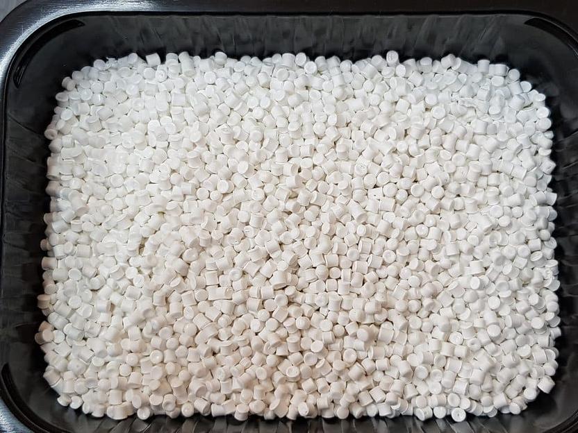 Белый полипропилен фото 1