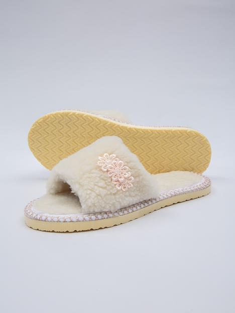 Тапочки женские домашние открытые с элегантным кружевом сбоку опт фото 1