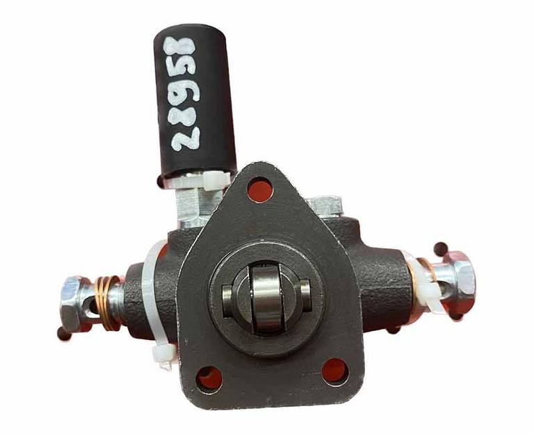 Насос топливопдкачивающий ТННД YUCHAI 330-1111140-179 фото 1