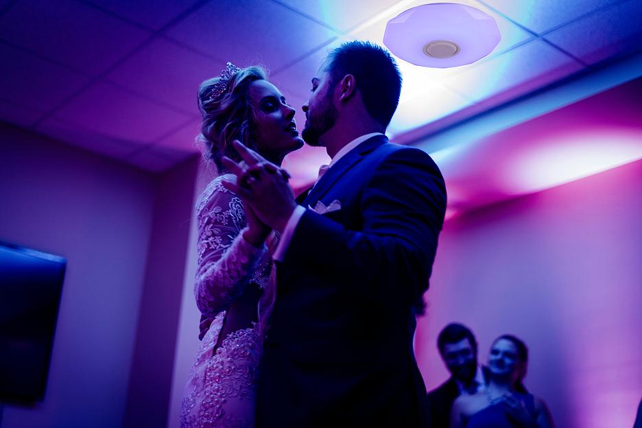 Светильник светодиодный ДБО-75 настенно-потолочный управляемый DIAMOND-RGB 230В 3000-6500K 6000Лм 502x83мм с RGB подсветкой и BT колонкой фото 3