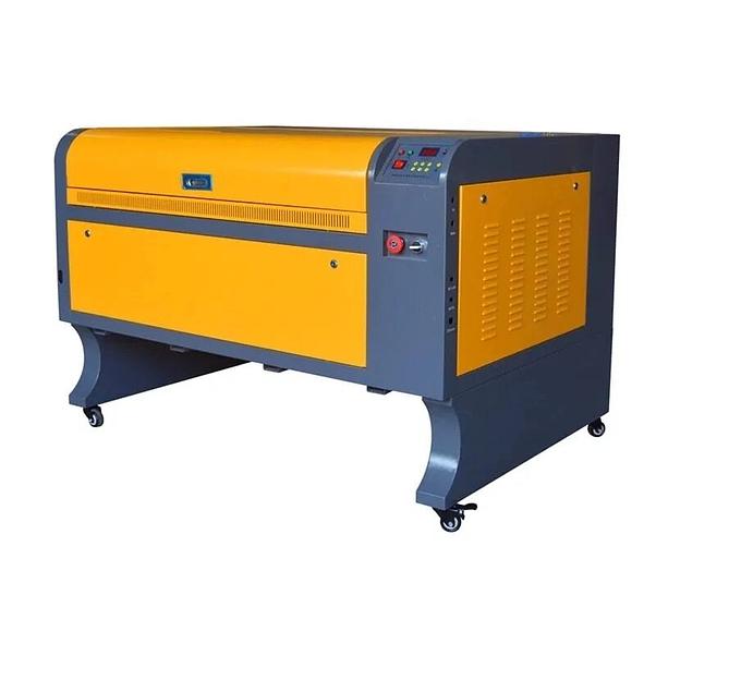 Лазерно-гравировальный станок WER 6040 Ruida фото 1