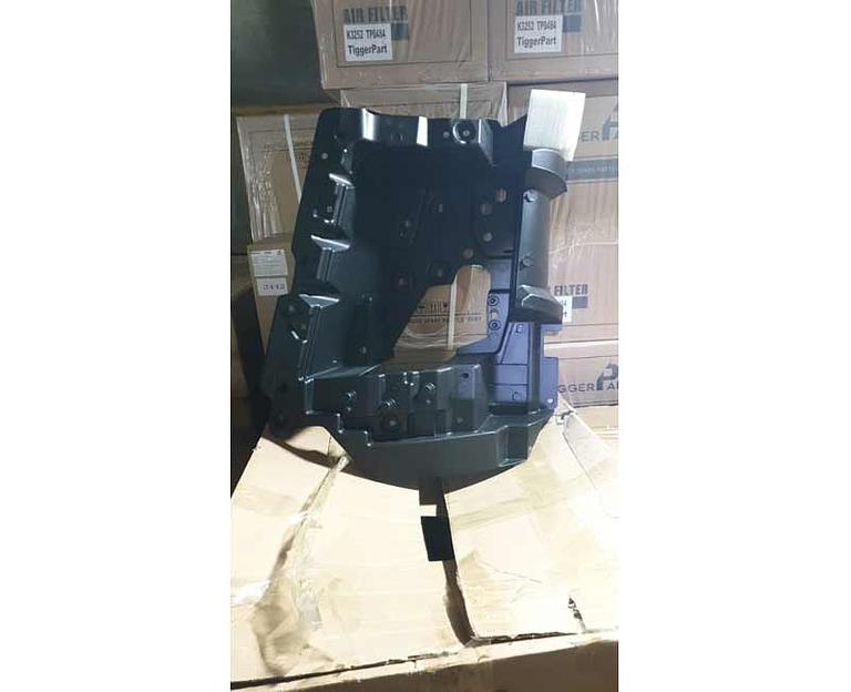 Корпус фары левый SHACMAN X5000 Тягач рестайлинг DZ97189623013 фото 1