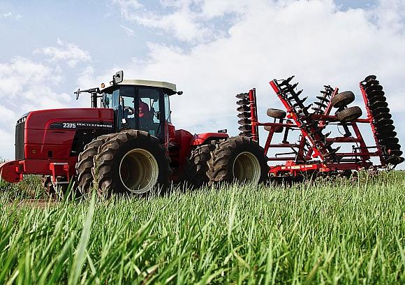 Трактор Ростсельмаш 2375 фото 5