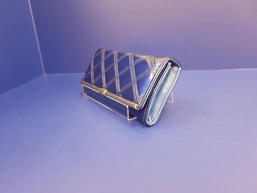 Акриловая подставка для электроники и других товаров (150мм.) фото 3