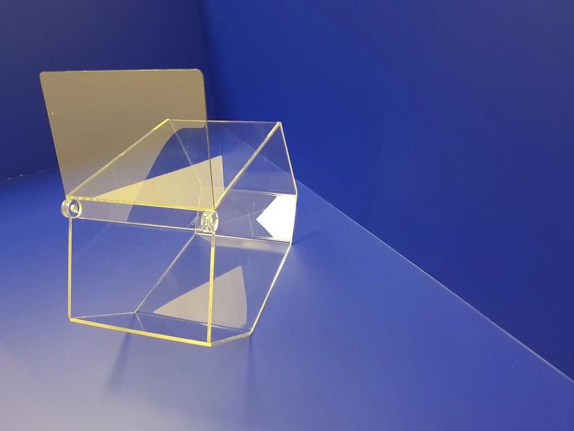 Диспенсер из оргстекла для снеков, орехов, мармелада.1 секция 150мм. фото 2