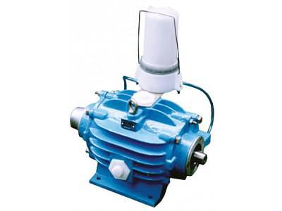 Вакуумный насос УВД 10000 фото 1