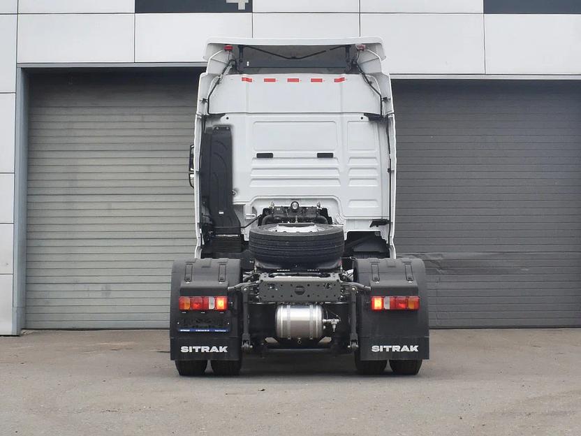 Тягач Sinotruk Sitrak C7H белый, дизель, механика, 2023 г фото 3