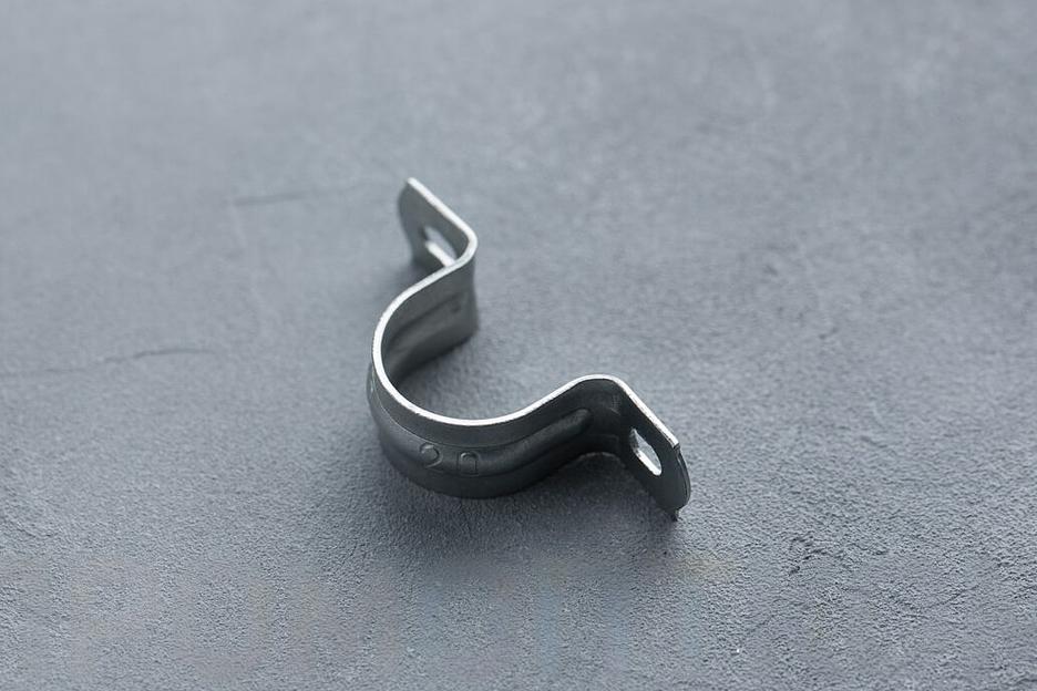 Скоба металлическая двухлапковая СМД 24-25, 25-26, 31-32, 38-40, 48-50, 63-65 опт фото 2