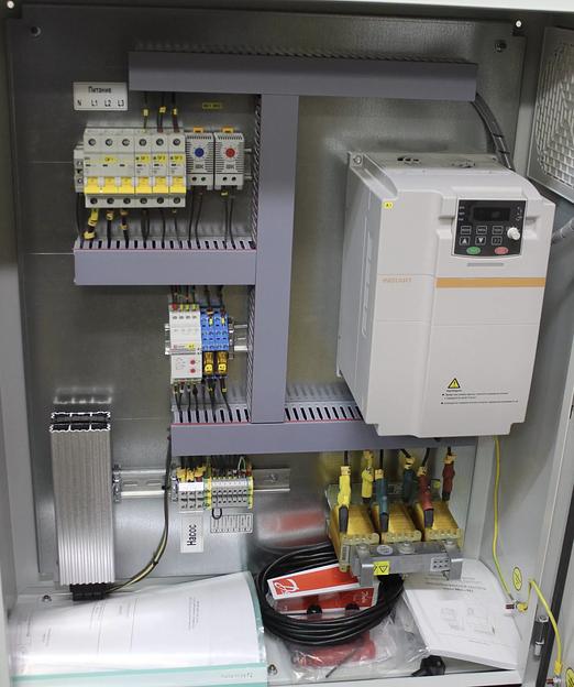Шкаф управления скважинными насосами с прямым пуском фото 3