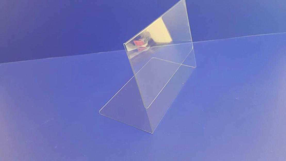 Тейбл тент из пластика Пэт 1,5 мм. формат а4 (горизонтальный,L-образный). фото 6