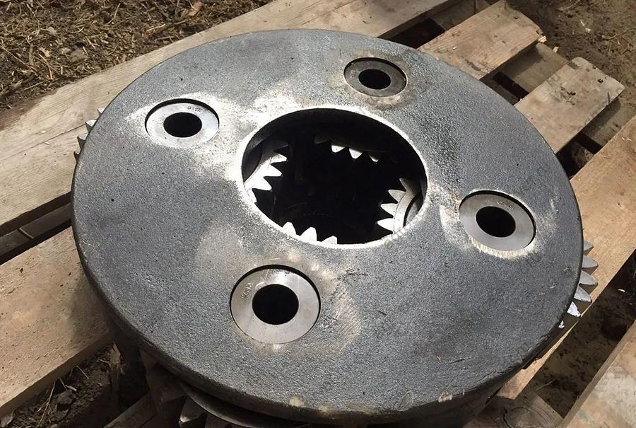 Бортовая трактора Ньюхолонд 8040 фото 2