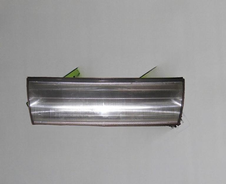 Вставка между фар Toyota Town Ace фото 1