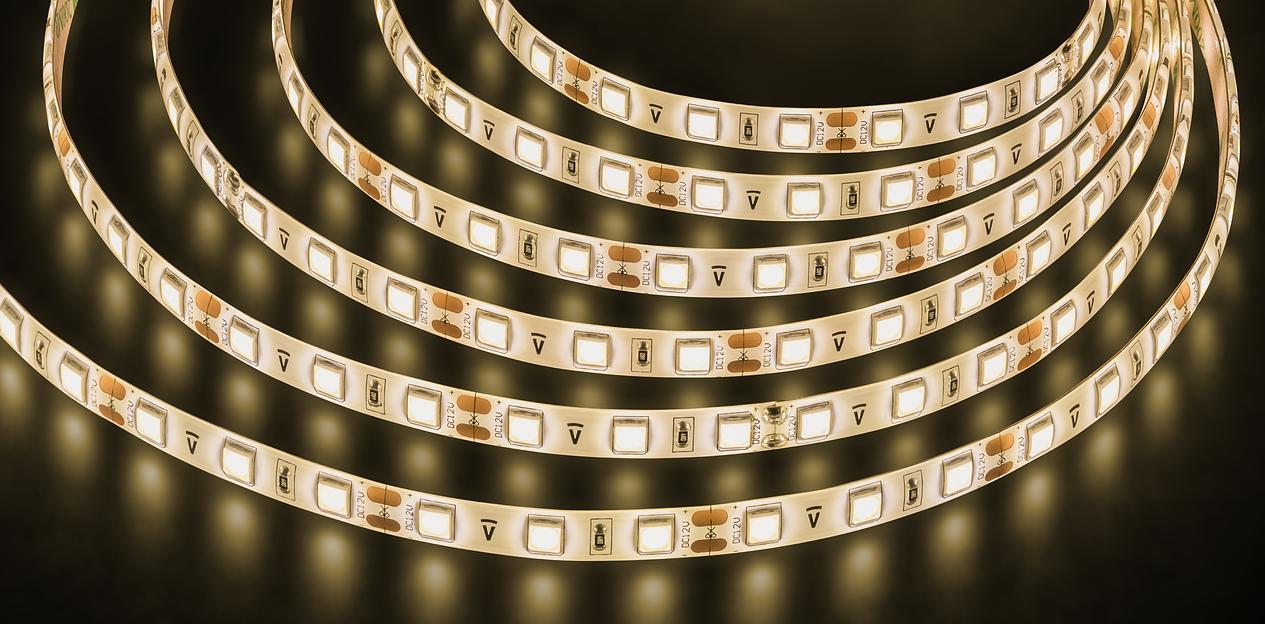 Лента светодиодная LEDх60/м 5м 14.4w/m 12В IP65 теплый белый фото 1