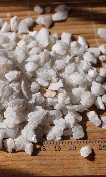 Крошка декоративный щебень Белый /тн (5-10 мм) фото 1