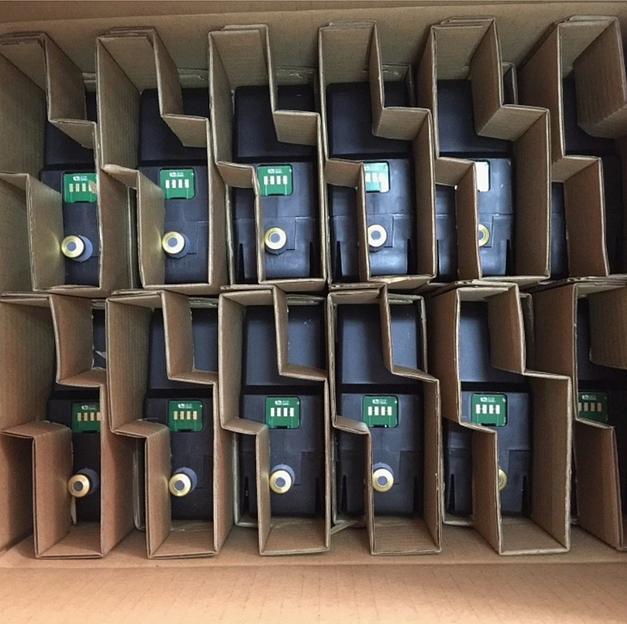 Чернила голубые V482-С для маркировочных принтеров Videojet, 600 мл. фото 2