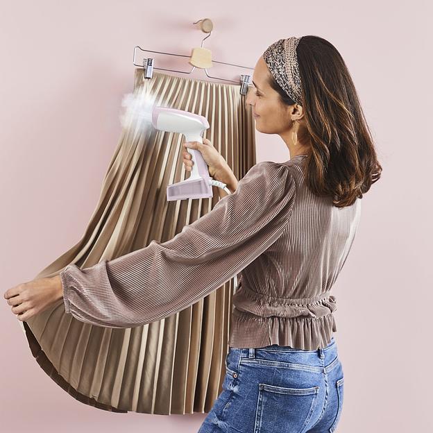 Отпариватель ручной Tefal DT3050E1 1300Вт белый/розовый фото 5